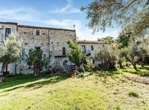Cottage Bomba | Bomba