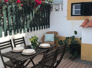 Cozy Azenhas Mar Cottage | Azenhas do Mar