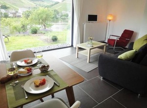 Ferienwohnung Moselufer | Kaimt