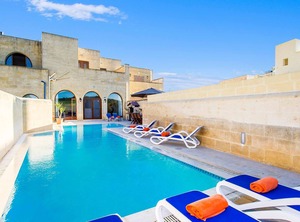 Winds Holiday | Kercem