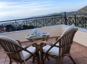 Gerania Villa | Pisia