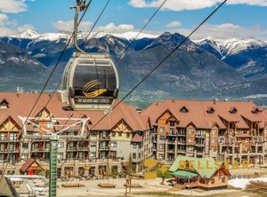 Mountaineer Lodge | Golden