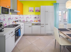 Ferienwohnung Mit Großem Schlafzimmer Waschmaschine Klima Wlan Observatorium Volleyballplatz Tischtennis Valtura | Valtura