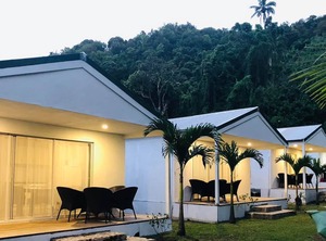 Oasis Located Inland Avatiu Basic | Rarotonga