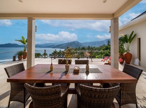 Villa Gumamela | Manggis