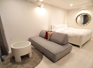 Owl Hotel | Sacheon