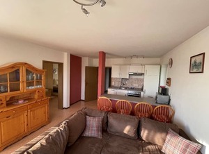 Helle Ferienwohnung Für Bis Zu Vier Personen Mit Balkon | Seebarn
