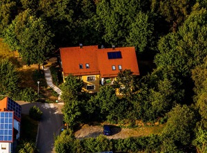 Helle Ferienwohnung Für Bis Zu Vier Personen Mit Balkon | Seebarn