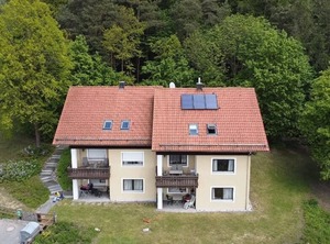 Helle Ferienwohnung Für Bis Zu Vier Personen Mit Balkon | Seebarn