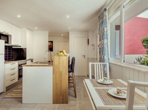 Holiday Miraflores Persons Bedrooms | Alges