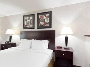 Holiday Inn Express Carrollton Ihg Hotel | Carrollton