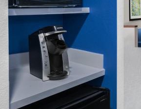 Holiday Inn Express Suites Bryan Ihg Hotel | College Station
