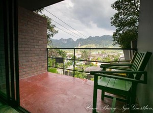 Guesthouse | Tham Nam Phut