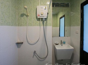 Guesthouse | Tham Nam Phut
