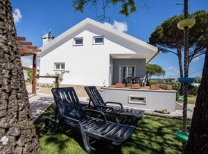 Maison Chambres Piscine Partagée Jardin Clos Et À Atalaia Km La Plage | Atalaia