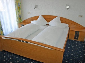 Hotel Edelweiss Incl Lift Pass | Goetzens