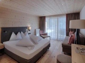 Hotel | Lutago