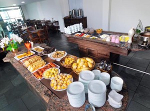 Dan Inn Express Ribeirão | Campos Elisios