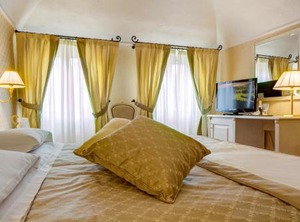 Hotel | Volterra