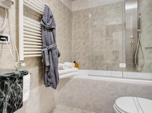 Hotel | Volterra