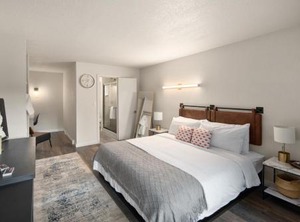 Pullman | Pullman