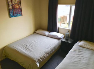 Howards Mountain Lodge | National Park Village