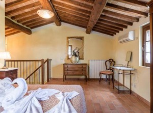 Grandi Toscana Monte San Savino Persons | Civitella in Val di Chiana
