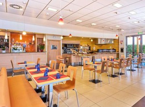 Ibis Como | Grandate