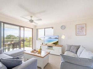 The Beachfront | Nelson Bay