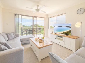 The Beachfront | Nelson Bay