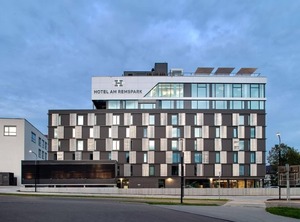 Junior Gold Mit Panoramafenster Und Size Boxspringbett | Schwaebisch Gmuend