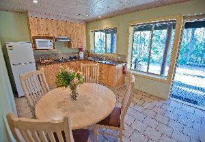 Kianinny Bush Cottages | Tathra