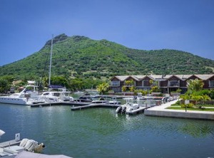 Marina | Black River