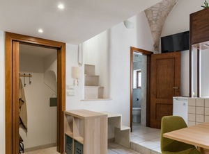 White | Ostuni