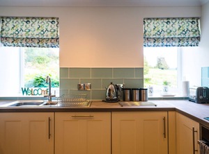 Cottage Loch Side | Tarbert