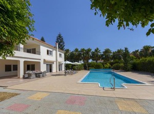 Meneou Mansion | Pervolia