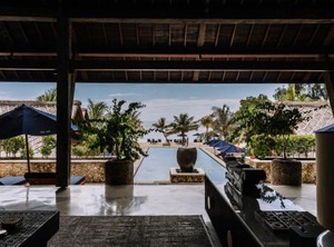 Meno | Gili Meno