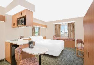 Microtel Inn | Colfax