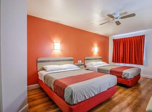 Motel | Nephi