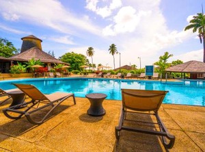 Mount Irvine Bay Resort | Black Rock
