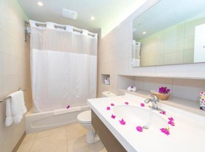 Mount Irvine Bay Resort | Black Rock
