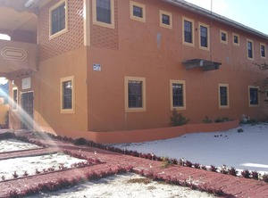 Ms Holder Comfort Villa | Linden