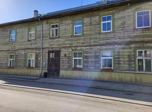 Town | Valga