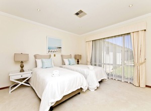 Mansion Retreat | One Mile