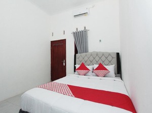 Oyo Panglima Polim Homestay Syariah | Rajabasa