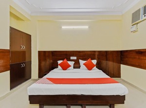 Oyo Hotel Kala Residency | C-Scheme