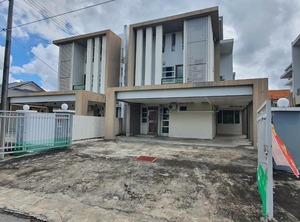 Oyo Sena Homestay | Lutong