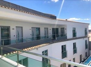 Peralux | Pera