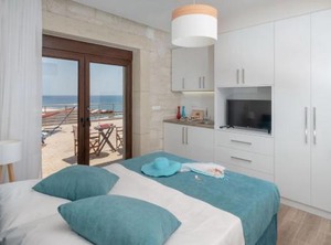 Villa Beach | Kastri