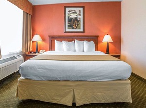 Quality Inn Model T Casino | Winnemucca